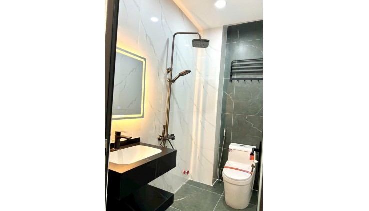 CỰC HIẾM S52M2 ☘️BÁN NHÀ NGAY EMART 2 4TẦNG✨3PN, PHAN HUY ÍCH, HXH, P12 GÒ VẤP, NHỈNH 4.9XTỶ
